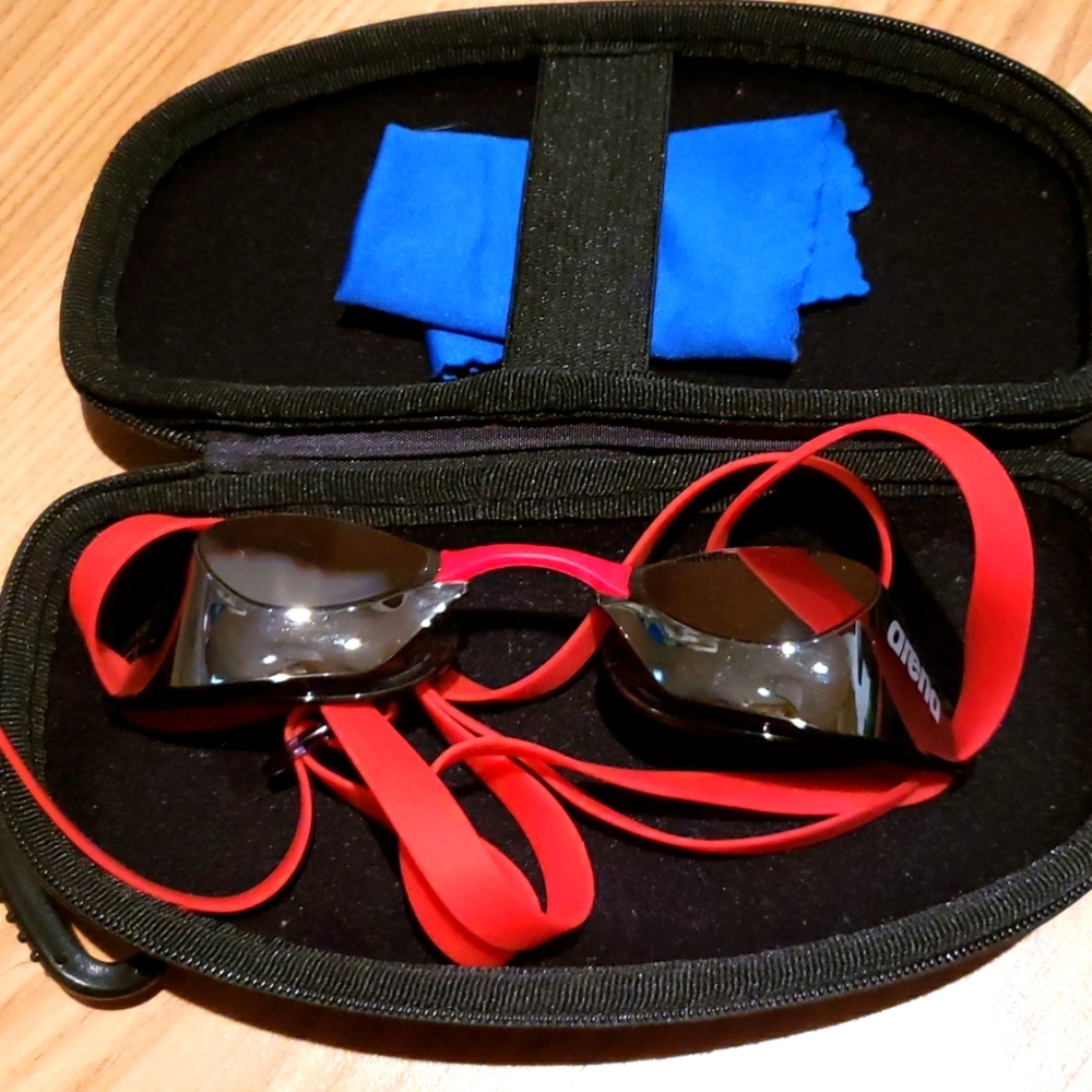 ARENA competitive seim goggles